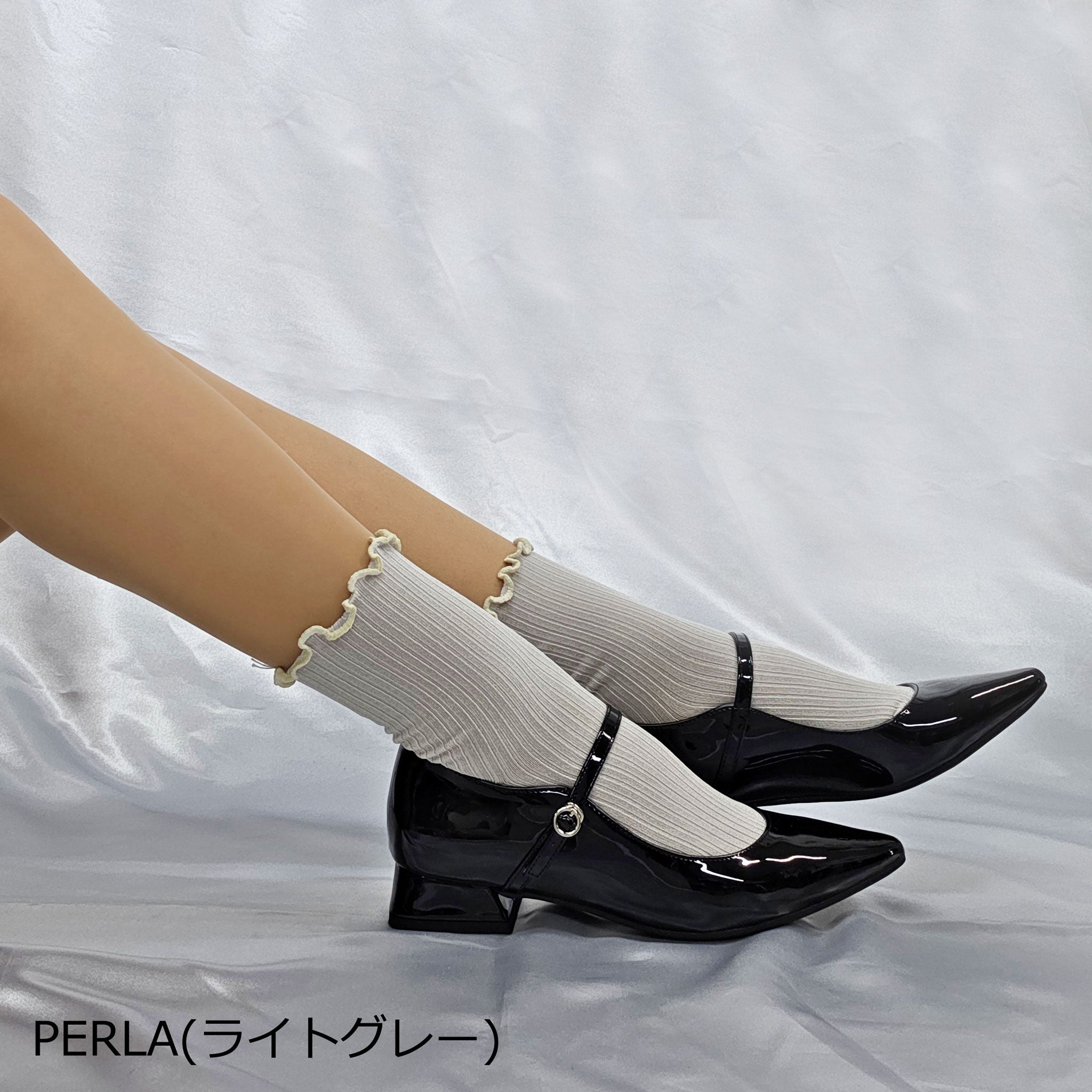 【イブレア】シルキータッチのリブクルーソックス