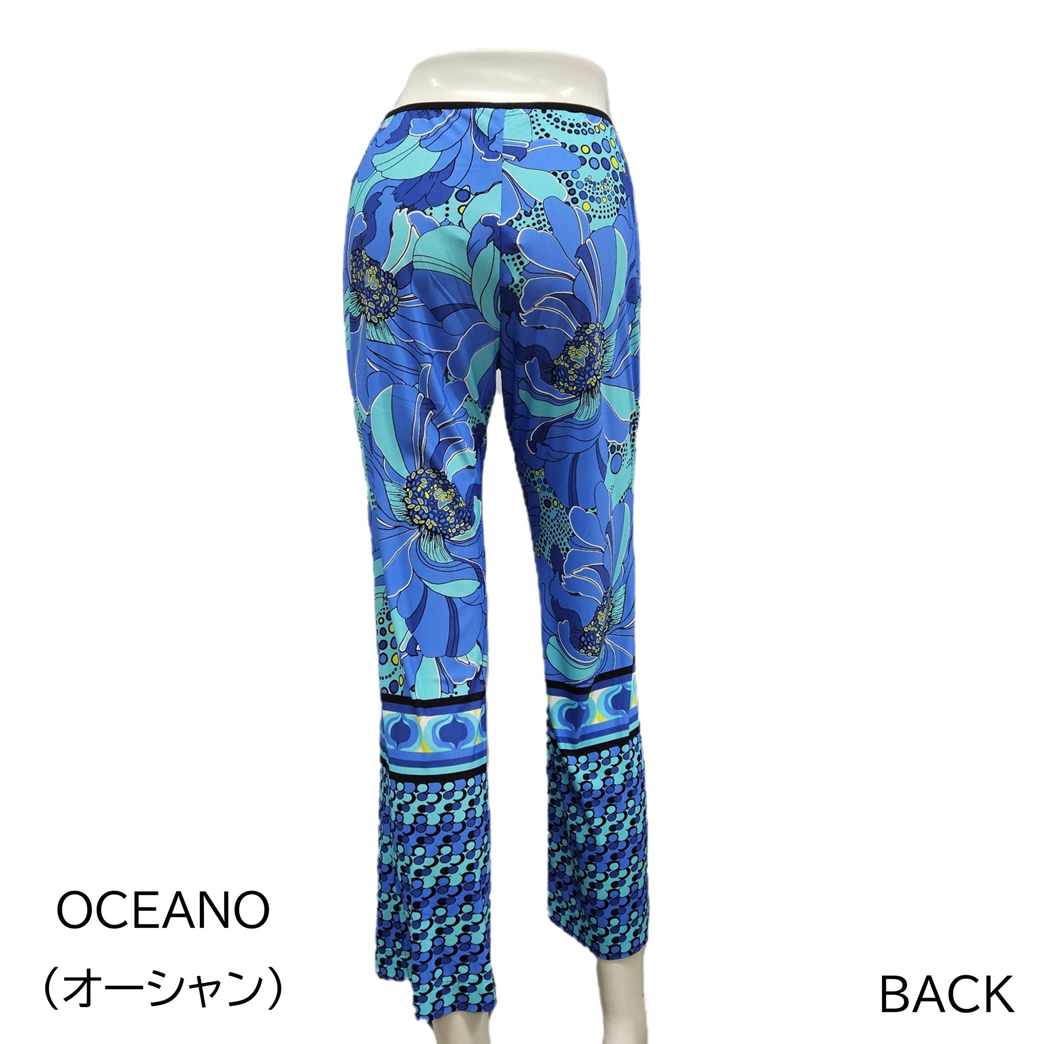 海と太陽をイメージしたカラーリングのフラワープリントクロップドパンツ